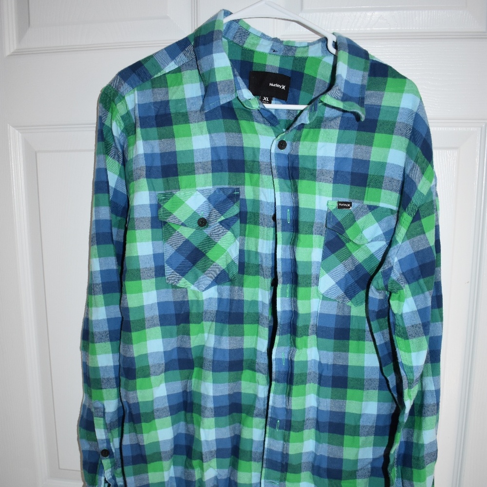 XL Men's Plaid Hurley Flannel